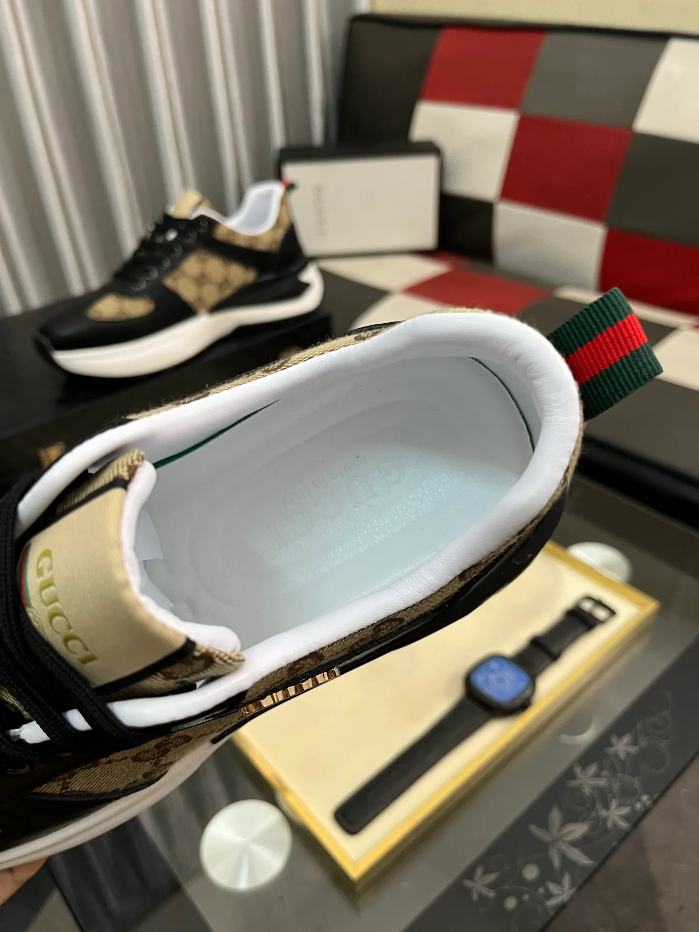 Men's Men's Shoes💰458⌚️⌚️[GUCCI] Gucci men's casual shoes are absolutely popular🔥The ultimate matching item for trendy men! The charm of super texture is irresistible, the main recommendation, the flower leather color is bright! The upper is made of high-quality brand printed fabric with cowhide, breathable leather lining and wear-resistant rubber sole, noble and elegant! Extremely comfortable🎁🎁You can be as handsome as you want💪 38-444️⃣colors available